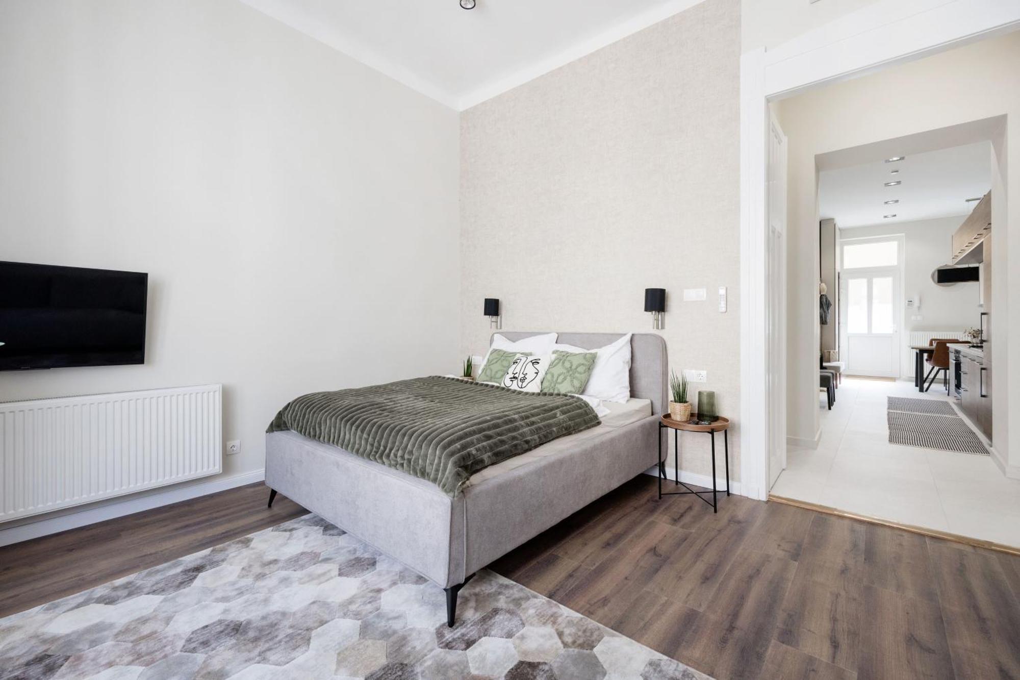 Elegant Escape Budapest